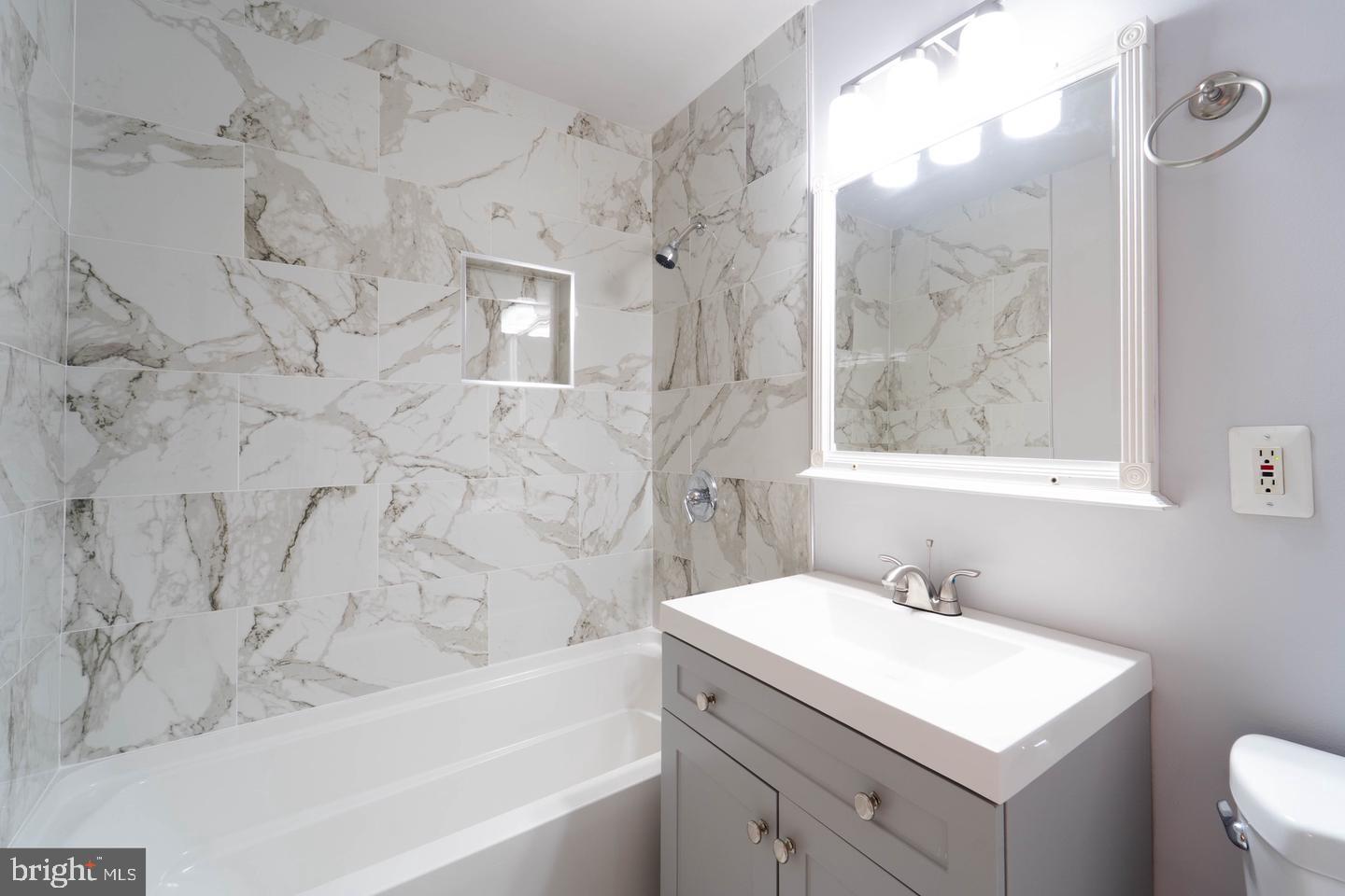 2221 Southgate Square Reston, VA 20191 - Photo 21 of 31 Gallery Image 21