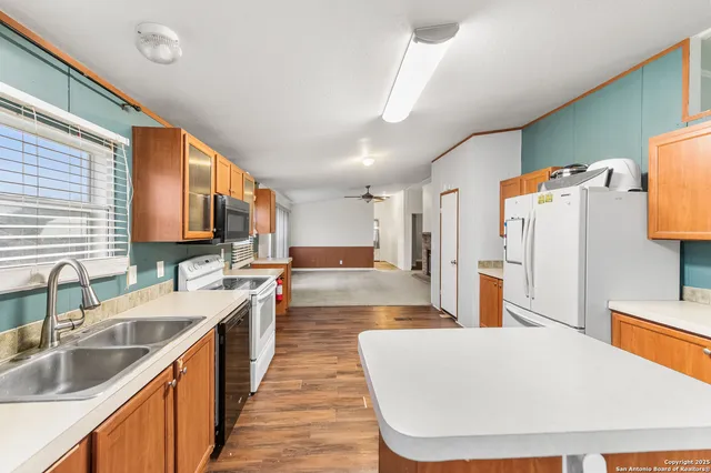 $1,800 | 2676 Pahmeyer Road, New Braunfels, TX 78130