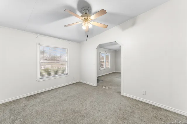 $1,800 | 2676 Pahmeyer Road, New Braunfels, TX 78130