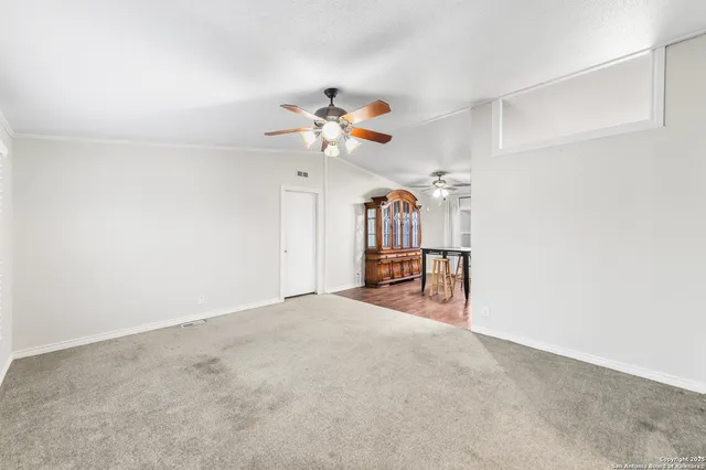 $1,800 | 2676 Pahmeyer Road, New Braunfels, TX 78130