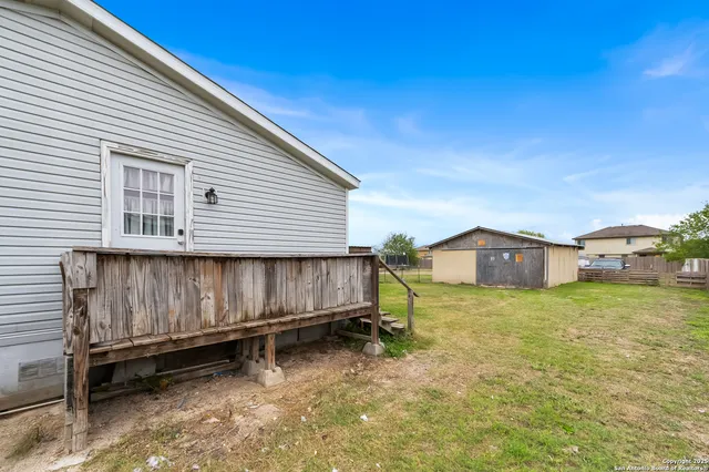 $1,800 | 2676 Pahmeyer Road, New Braunfels, TX 78130