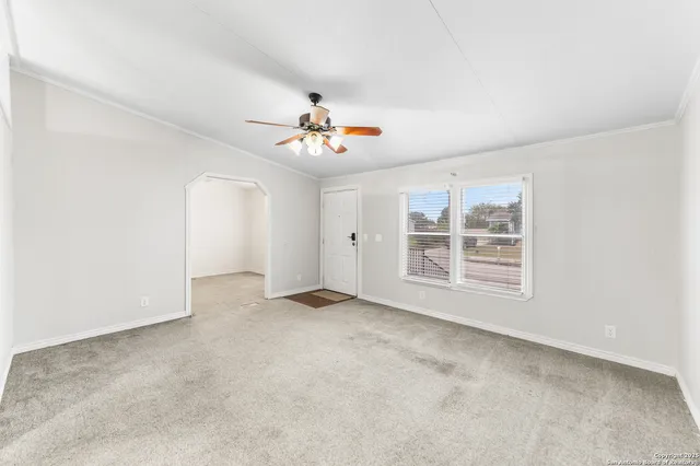 $1,800 | 2676 Pahmeyer Road, New Braunfels, TX 78130