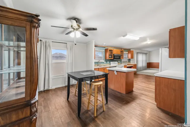 $1,800 | 2676 Pahmeyer Road, New Braunfels, TX 78130