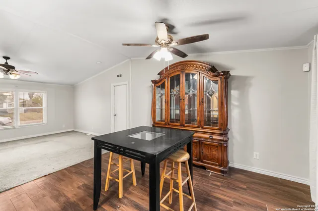 $1,800 | 2676 Pahmeyer Road, New Braunfels, TX 78130