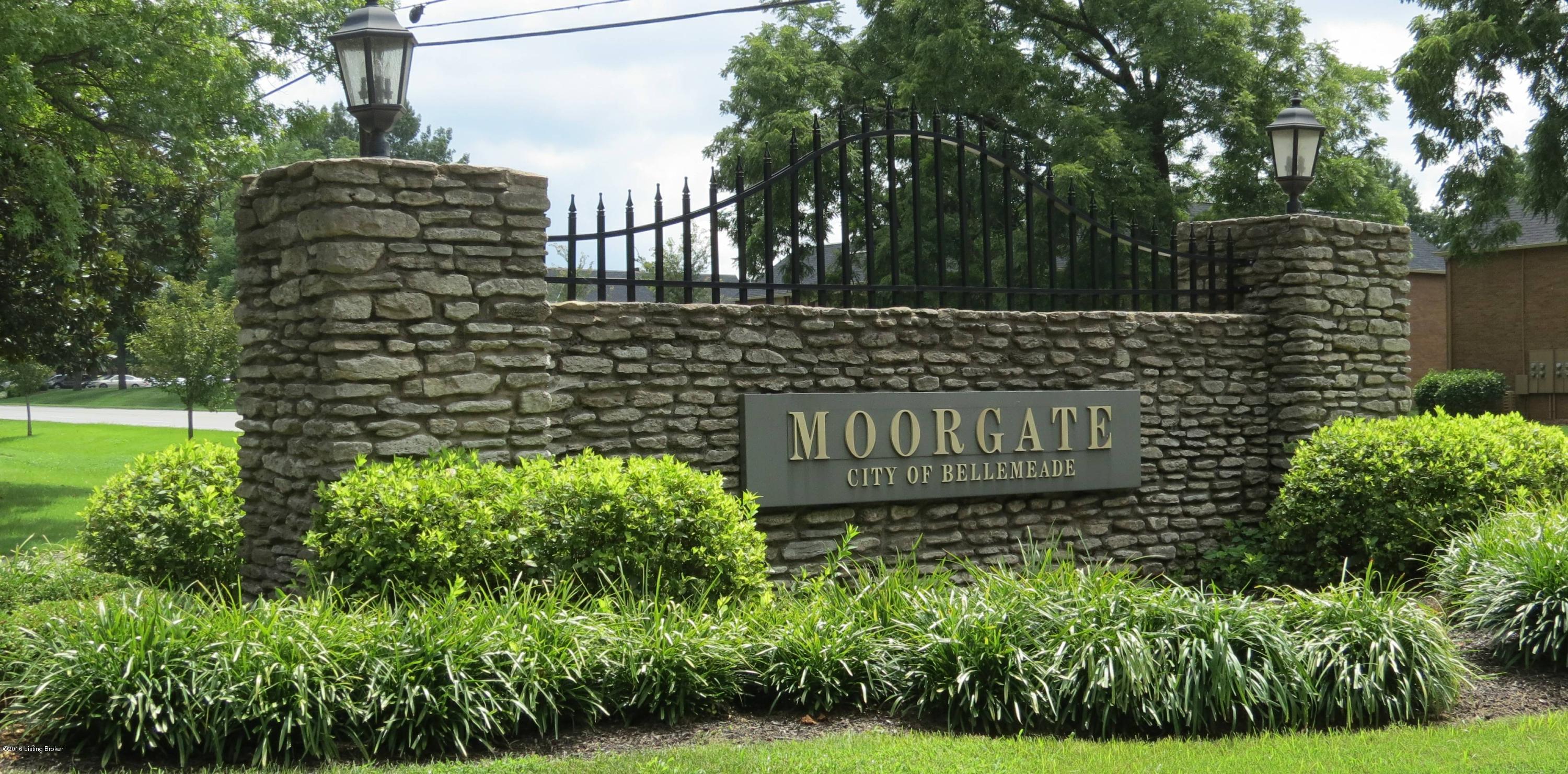 113 North Chadwick Road Louisville, KY 40222 - Photo 2 of 23 Neighborhood Entry