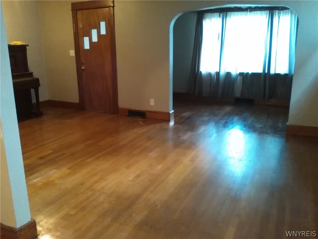 290 Abbott Road Buffalo, NY 14220 - Photo 5 of 15