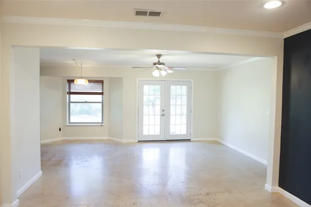 $2,700 | 4815 Oldfort Hill Drive, Austin, TX 78723