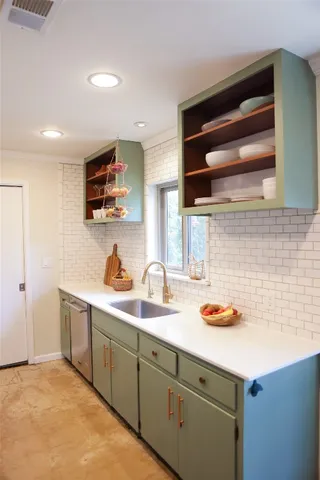 $2,700 | 4815 Oldfort Hill Drive, Austin, TX 78723