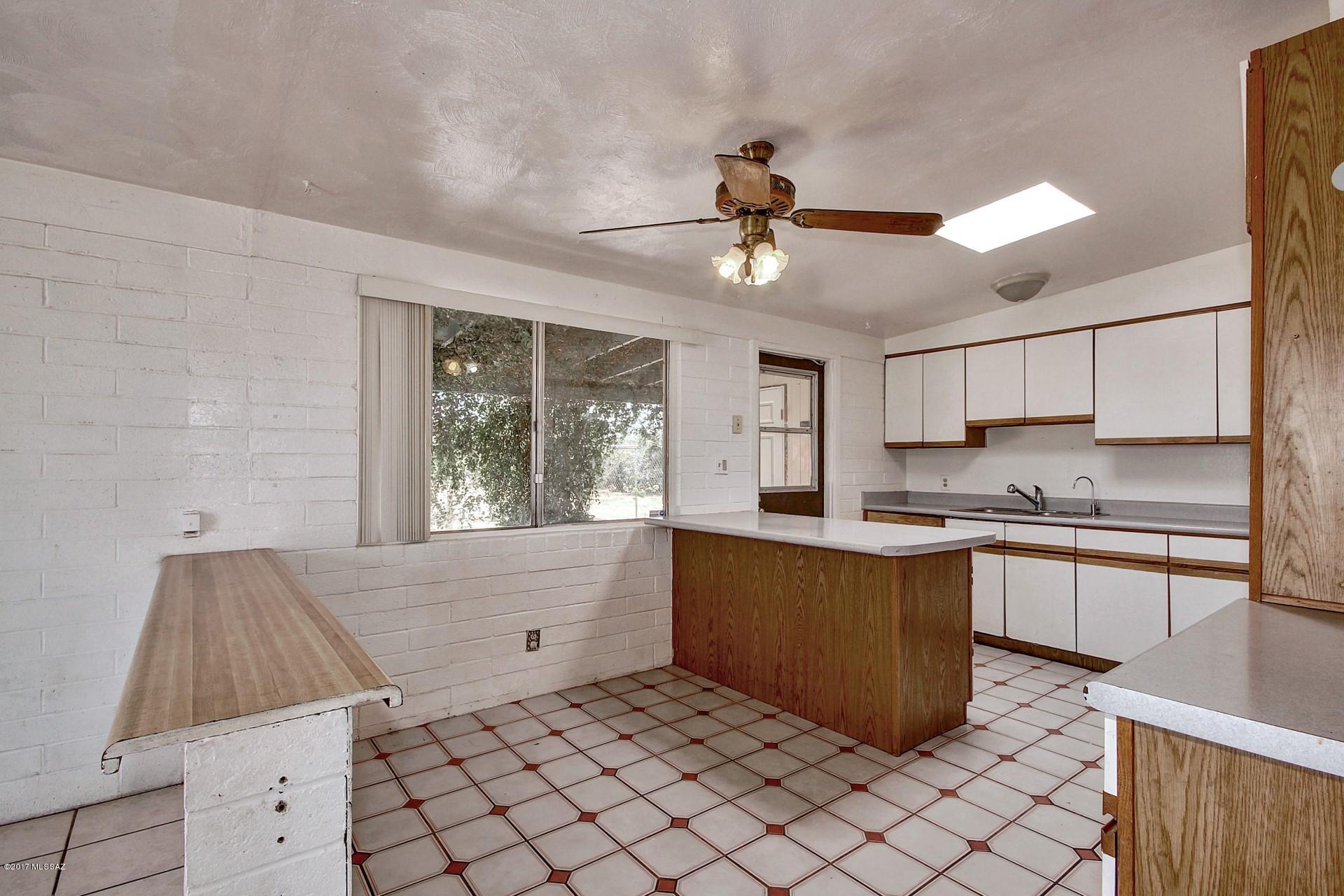 6301 South Mark Road Tucson, AZ 85757 - Photo 11 of 30 Gallery Image 11