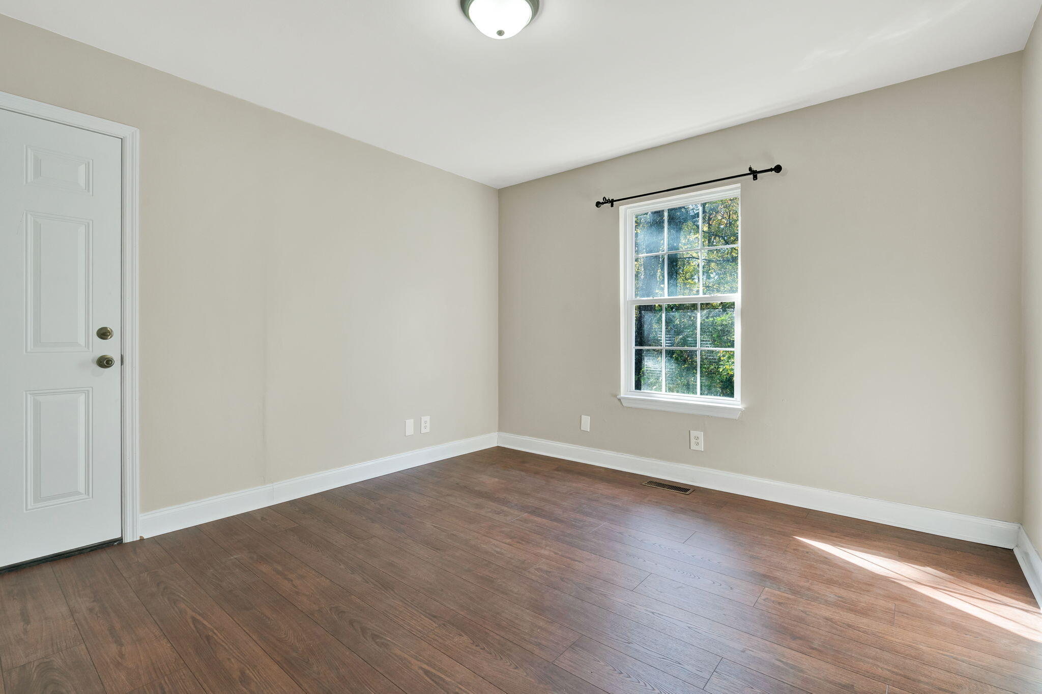 1462 Morris Hill Road Chattanooga, TN 37421 - Photo 13 of 28 20-web-or-mls-DSC00032