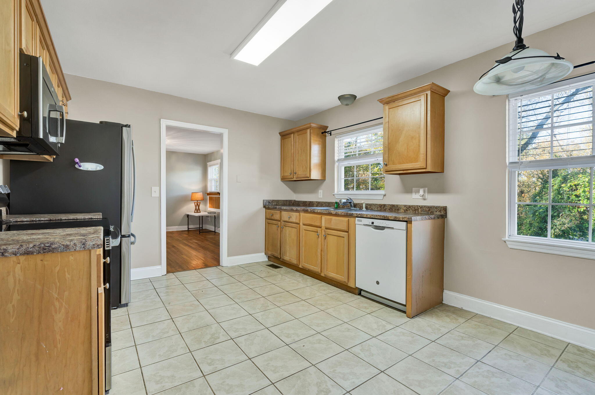 1462 Morris Hill Road Chattanooga, TN 37421 - Photo 6 of 28 26-web-or-mls-DSC09982