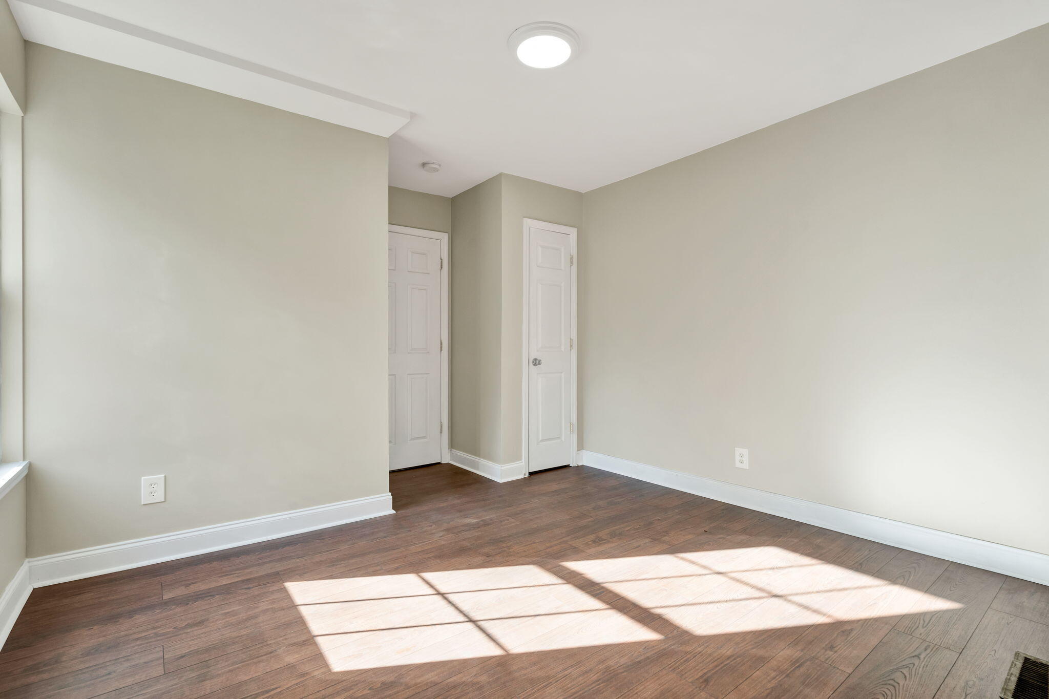 1462 Morris Hill Road Chattanooga, TN 37421 - Photo 9 of 28 12-web-or-mls-DSC00022