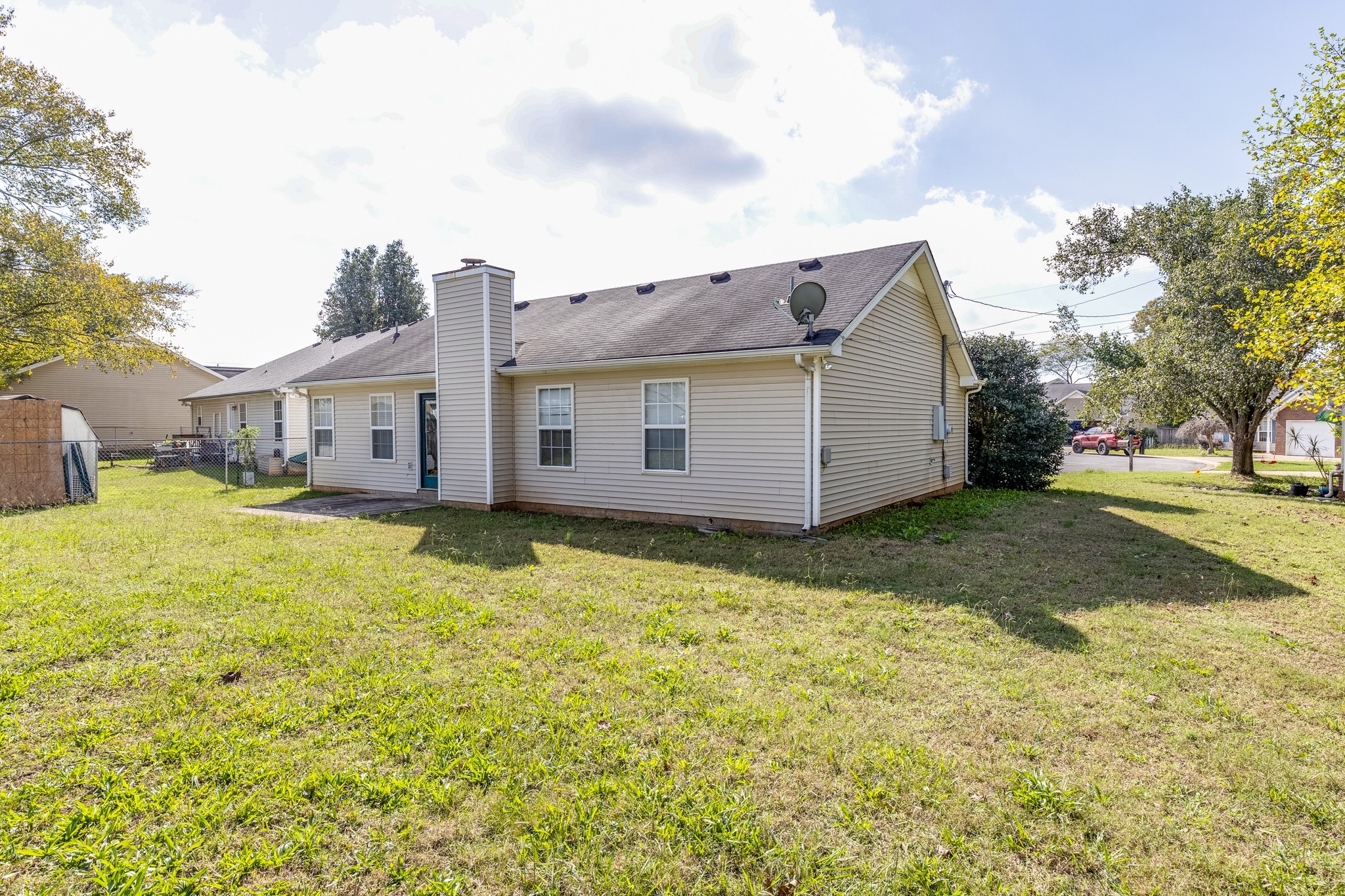 1418 Owasa Trail Murfreesboro, TN 37130 - Photo 4 of 23 a view of a house with a backyard