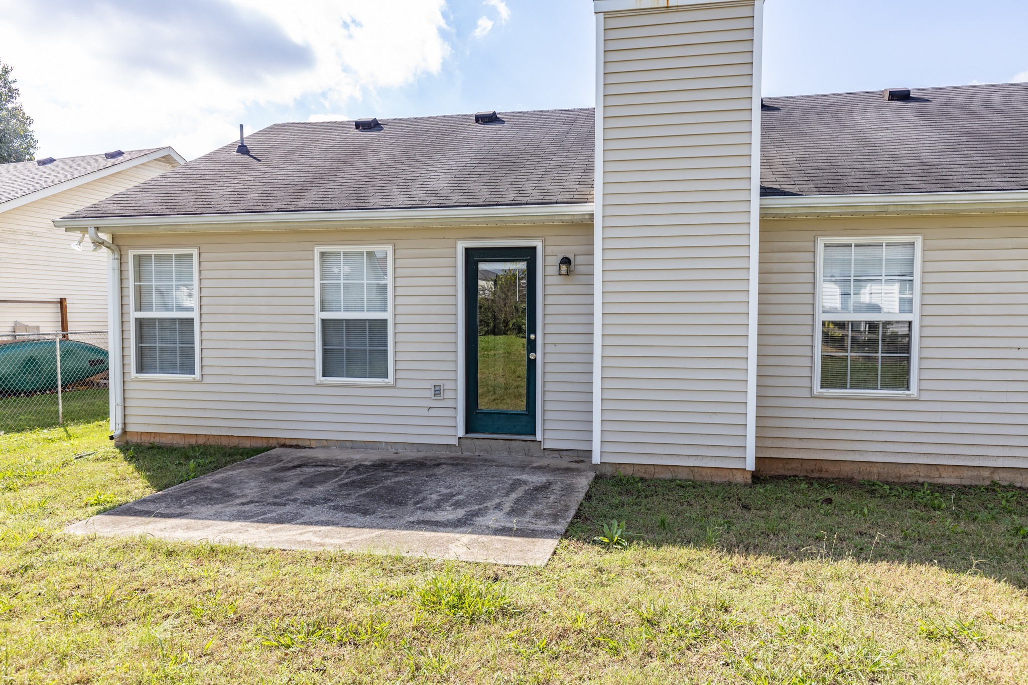 1418 Owasa Trail Murfreesboro, TN 37130 - Photo 5 of 23 a view of a house with a yard