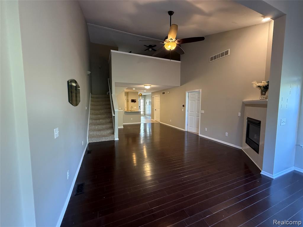 7172 Kings Way Flushing, MI 48433 - Photo 13 of 41