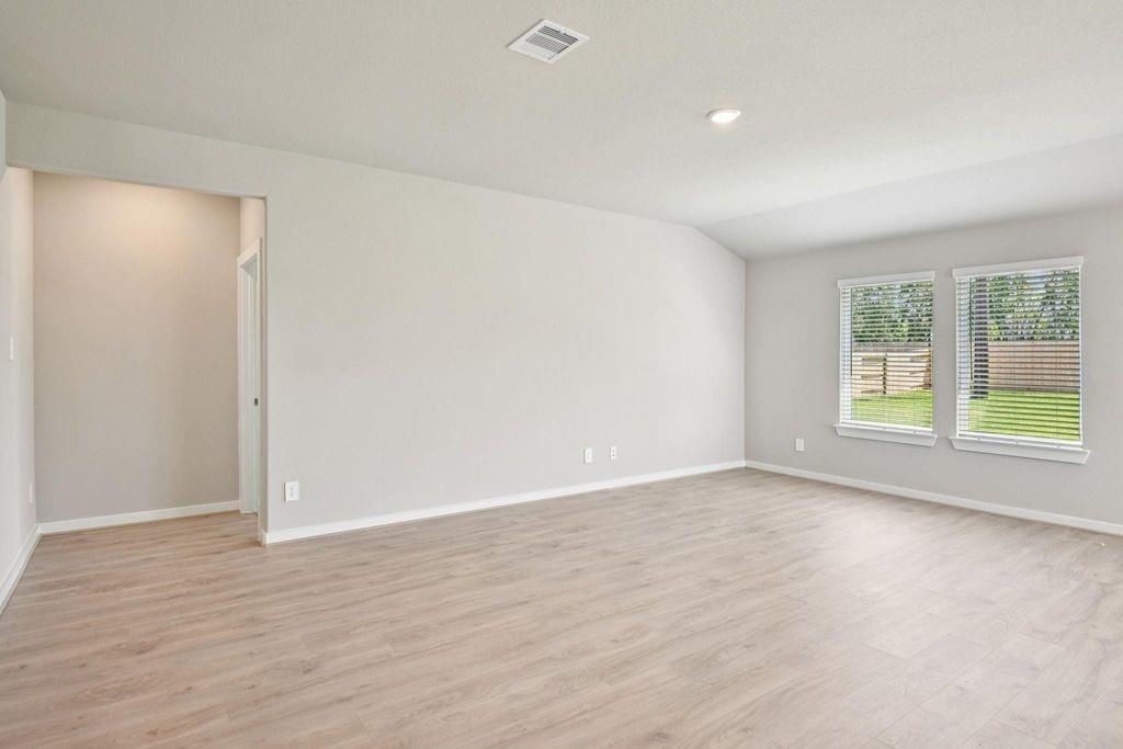 2131 Rawls Ranch Conroe, TX 77301 - Photo 7 of 40 Gallery Image 7