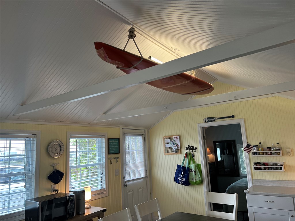 271 Great Island Road Narragansett, RI 02882 - Photo 10 of 36