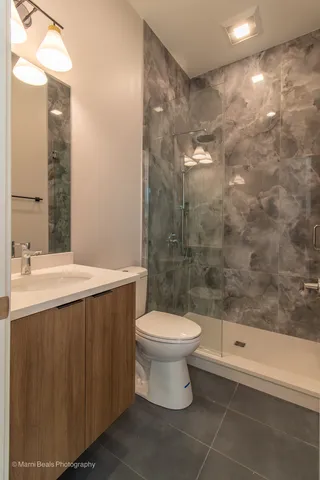 $589,000 | 6747 South Langley Avenue, Chicago, IL 60637