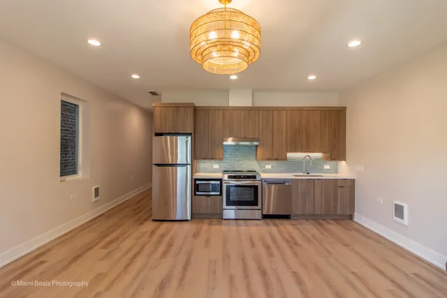 $589,000 | 6747 South Langley Avenue, Chicago, IL 60637