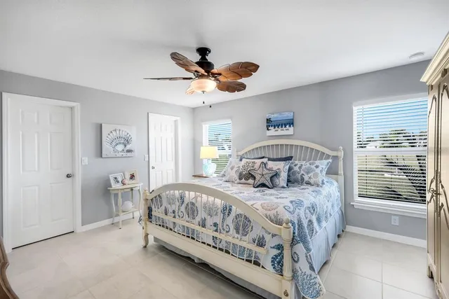 $369,500 | 25475 Doredo Drive, Punta Gorda, FL 33955