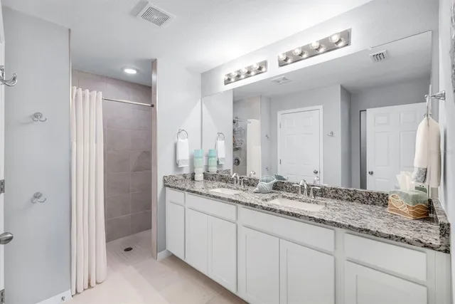 $369,500 | 25475 Doredo Drive, Punta Gorda, FL 33955