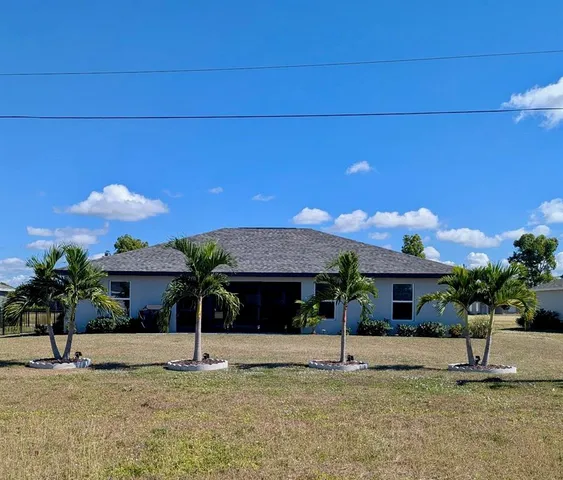 $369,500 | 25475 Doredo Drive, Punta Gorda, FL 33955