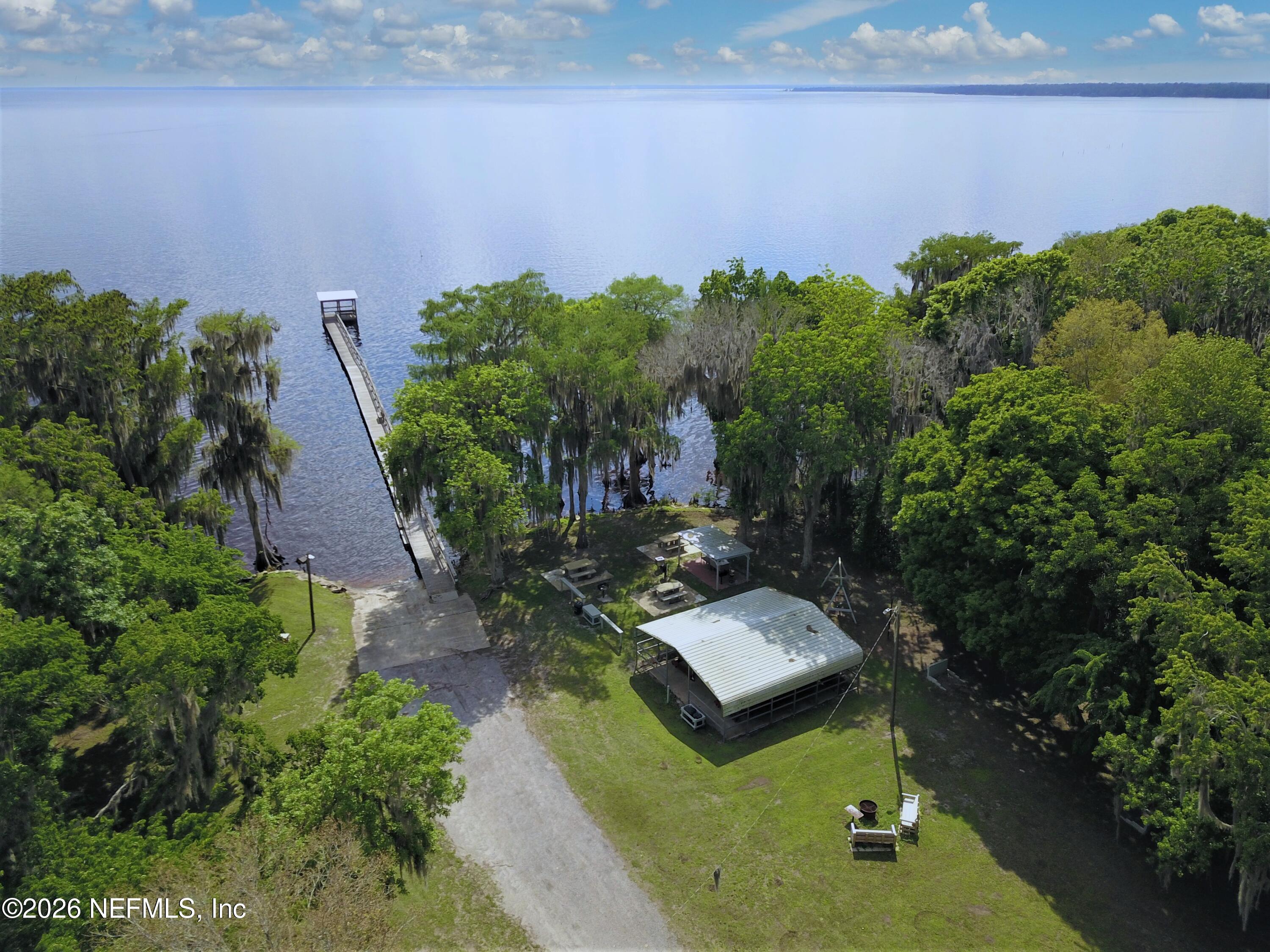 140 Hazel Avenue Georgetown, FL 32139 - Photo 26 of 30 12