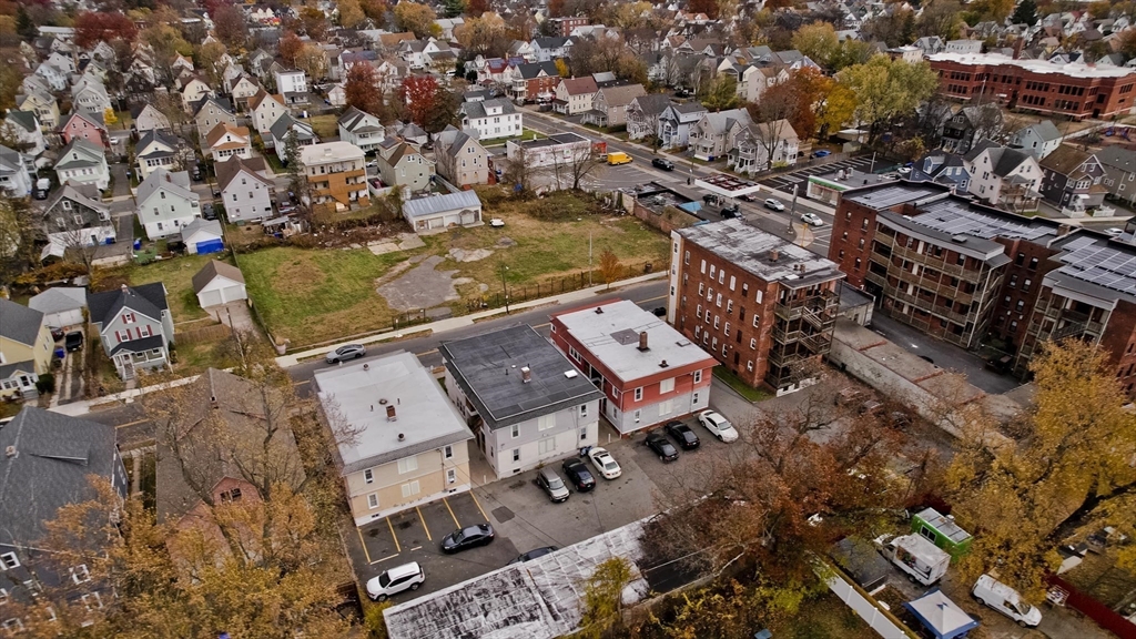298 Oakland Street Springfield, MA 01108 - Photo 38 of 38 an aerial view of a city