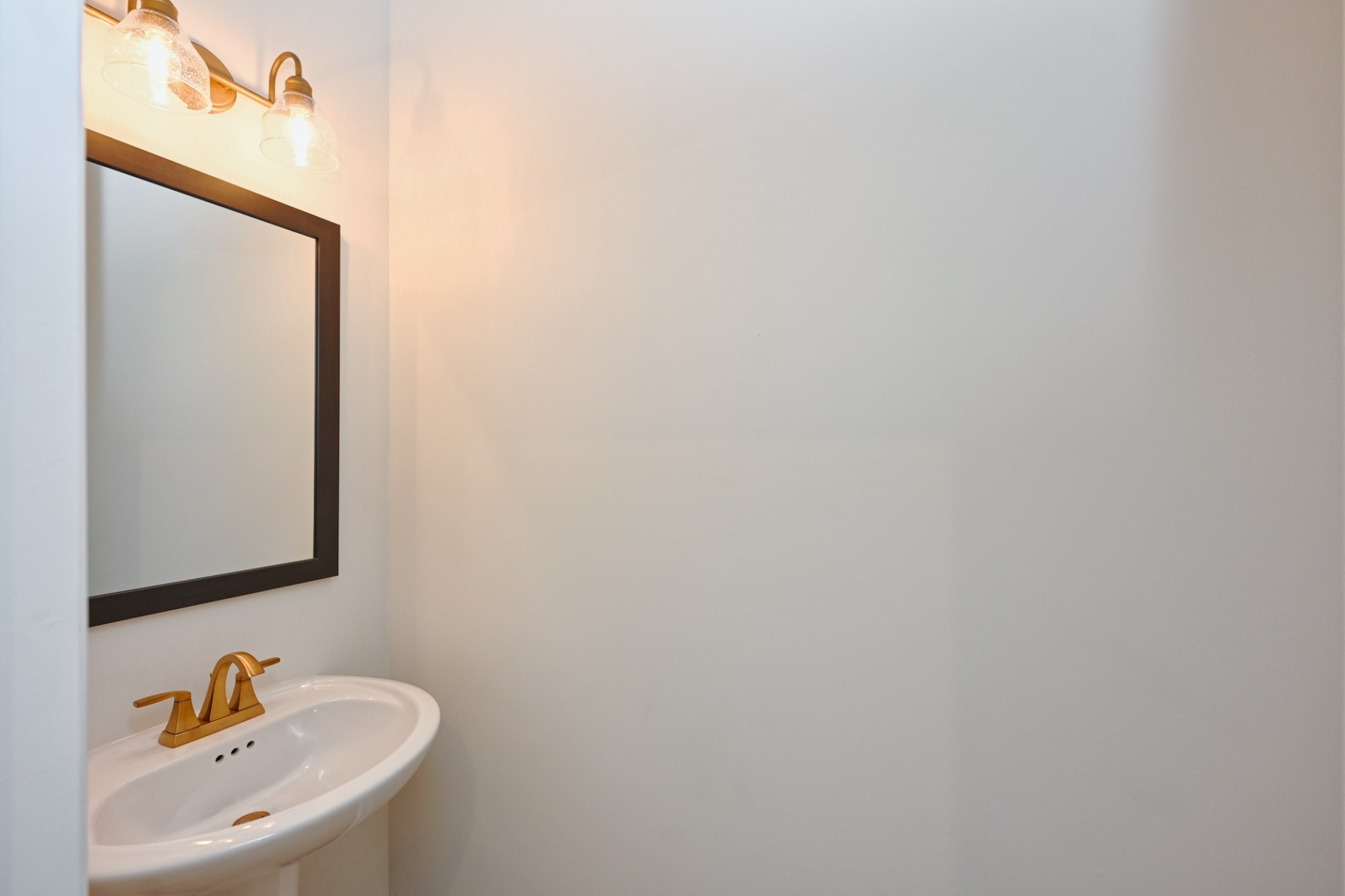 2305 Juneau Lane Columbia, TN 38401 - Photo 23 of 50 a bathroom with a sink and a mirror