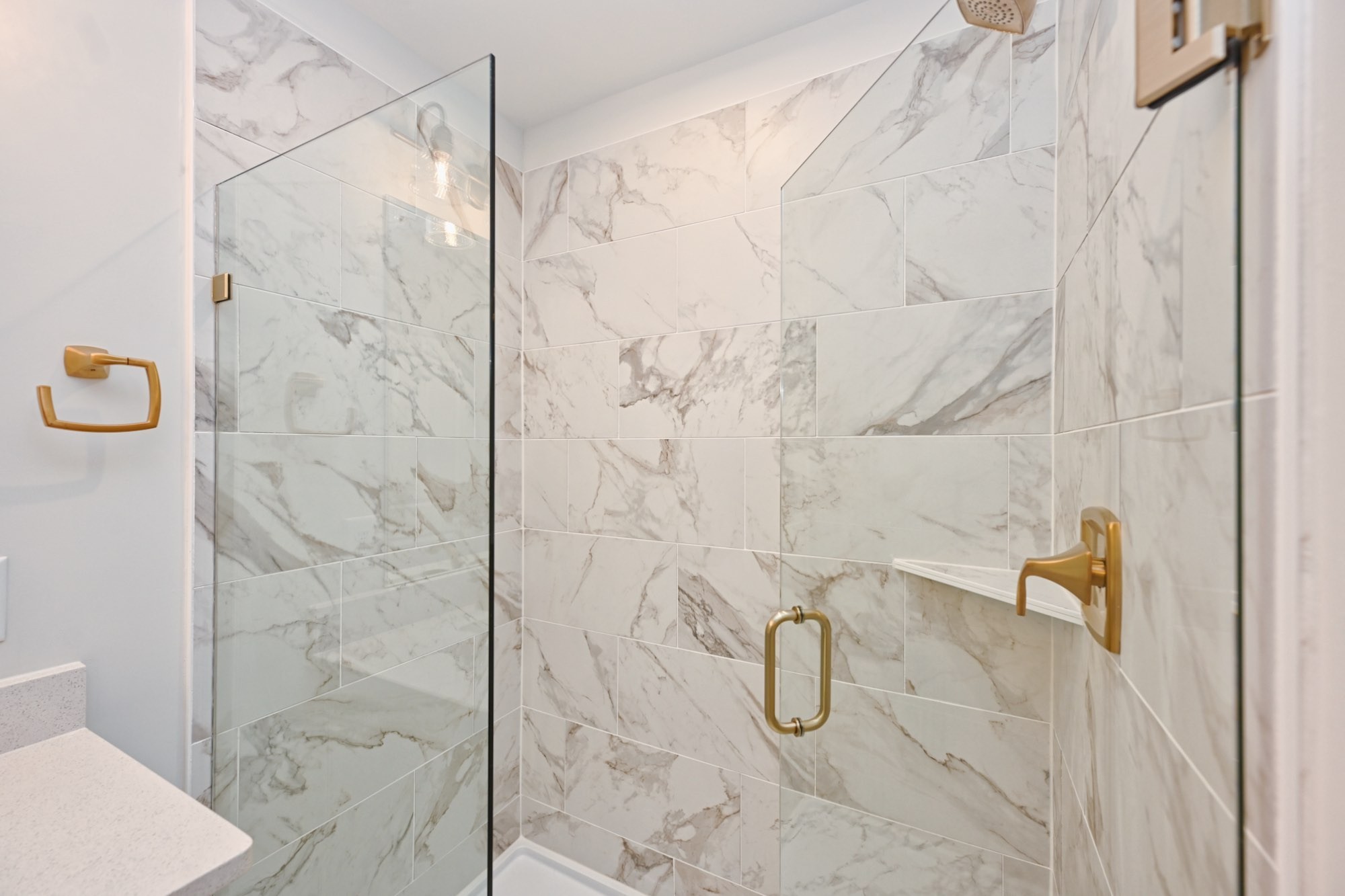 2305 Juneau Lane Columbia, TN 38401 - Photo 32 of 50 a bathroom with a shower