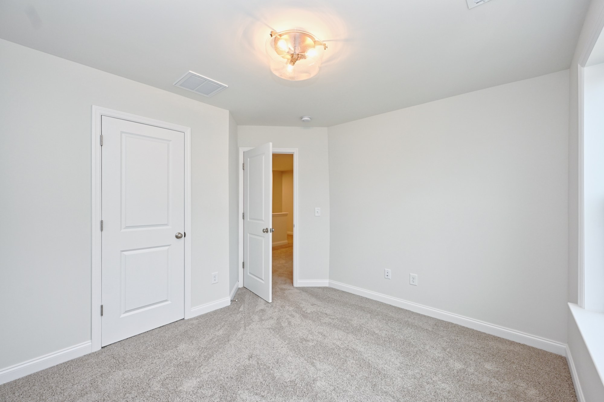 2305 Juneau Lane Columbia, TN 38401 - Photo 44 of 50 an empty room with closet and a window