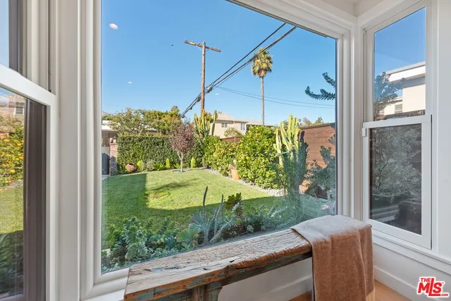 $9,900 | 11314 Homedale Street, Los Angeles, CA 90049