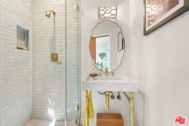 $9,900 | 11314 Homedale Street, Los Angeles, CA 90049