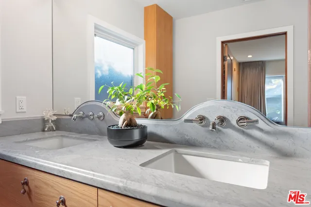 $9,900 | 11314 Homedale Street, Los Angeles, CA 90049