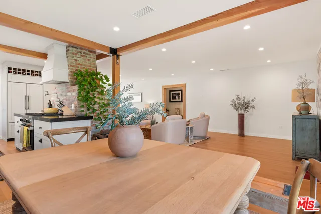 $9,900 | 11314 Homedale Street, Los Angeles, CA 90049