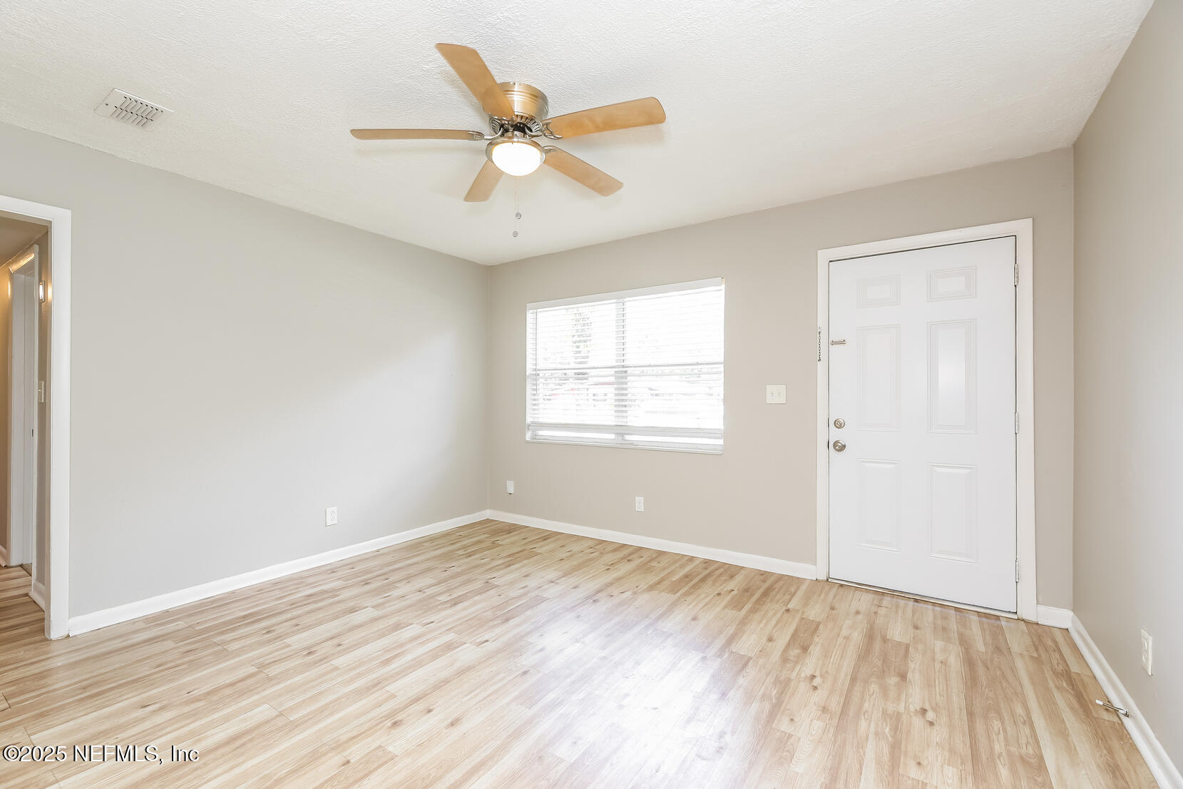 7532 Centauri Road Jacksonville, FL 32210 - Photo 3 of 21 sitting-room-14793620