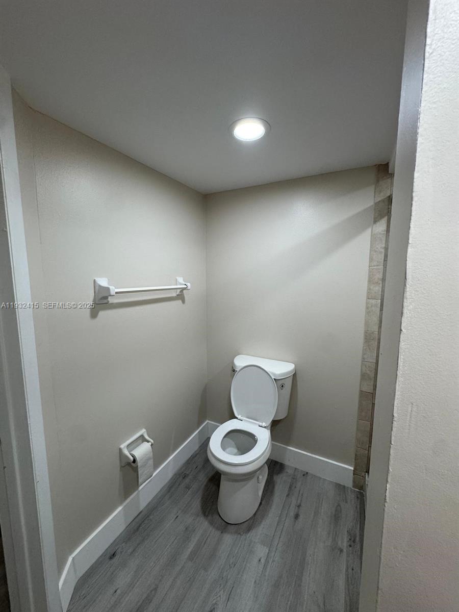 8051 South Colony Circle, Unit 210 Tamarac, FL 33321 - Photo 11 of 17