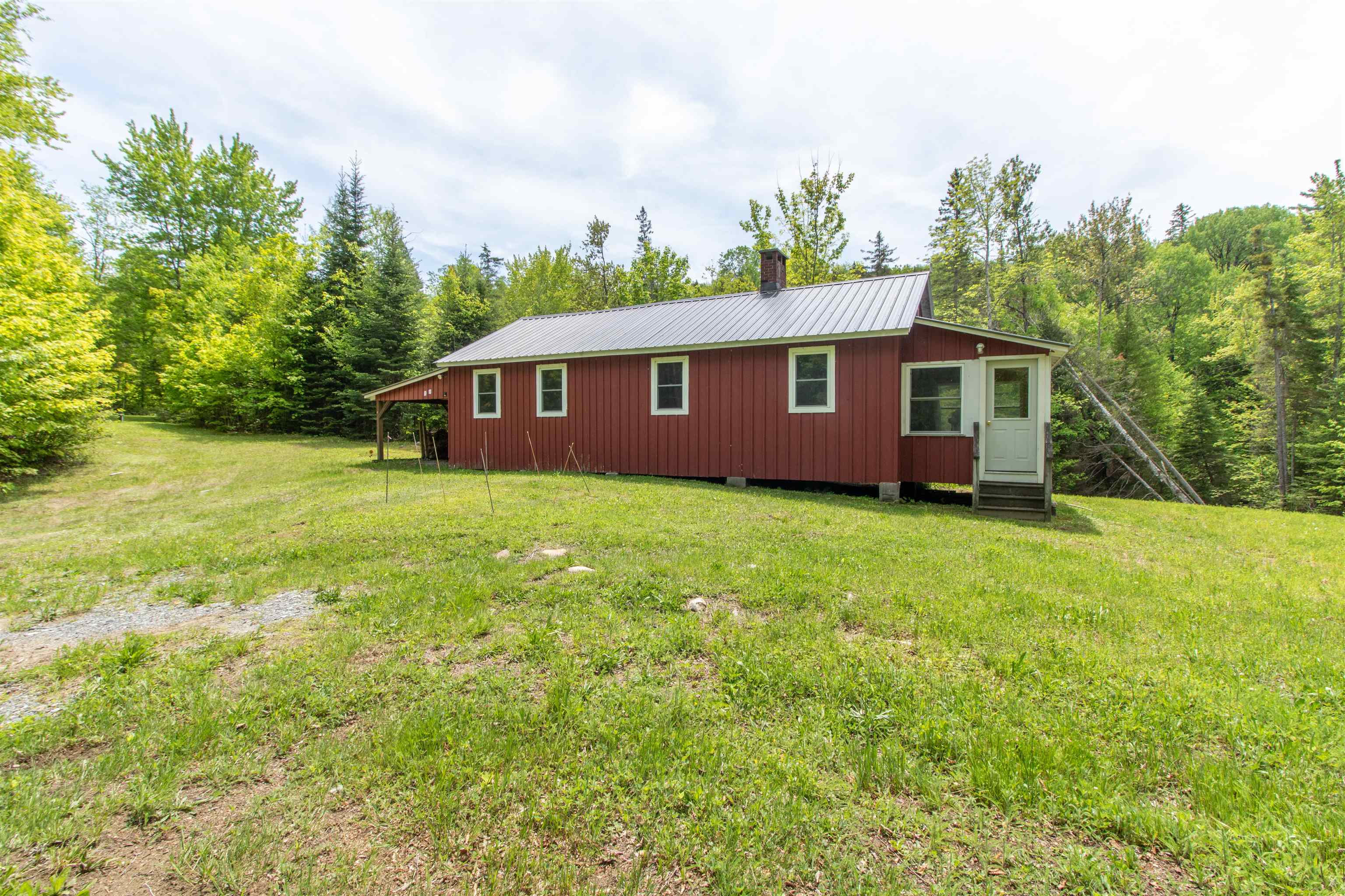 6885 Kirby Mountain Road Kirby, VT 05851 - Photo 3 of 51