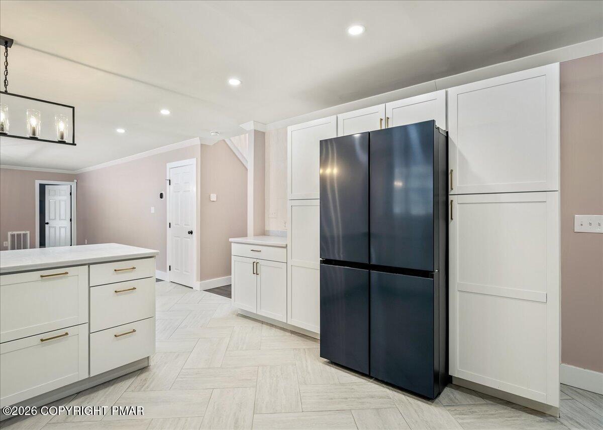 140 Alcott Lane Effort, PA 18330 - Photo 14 of 54 kitchen