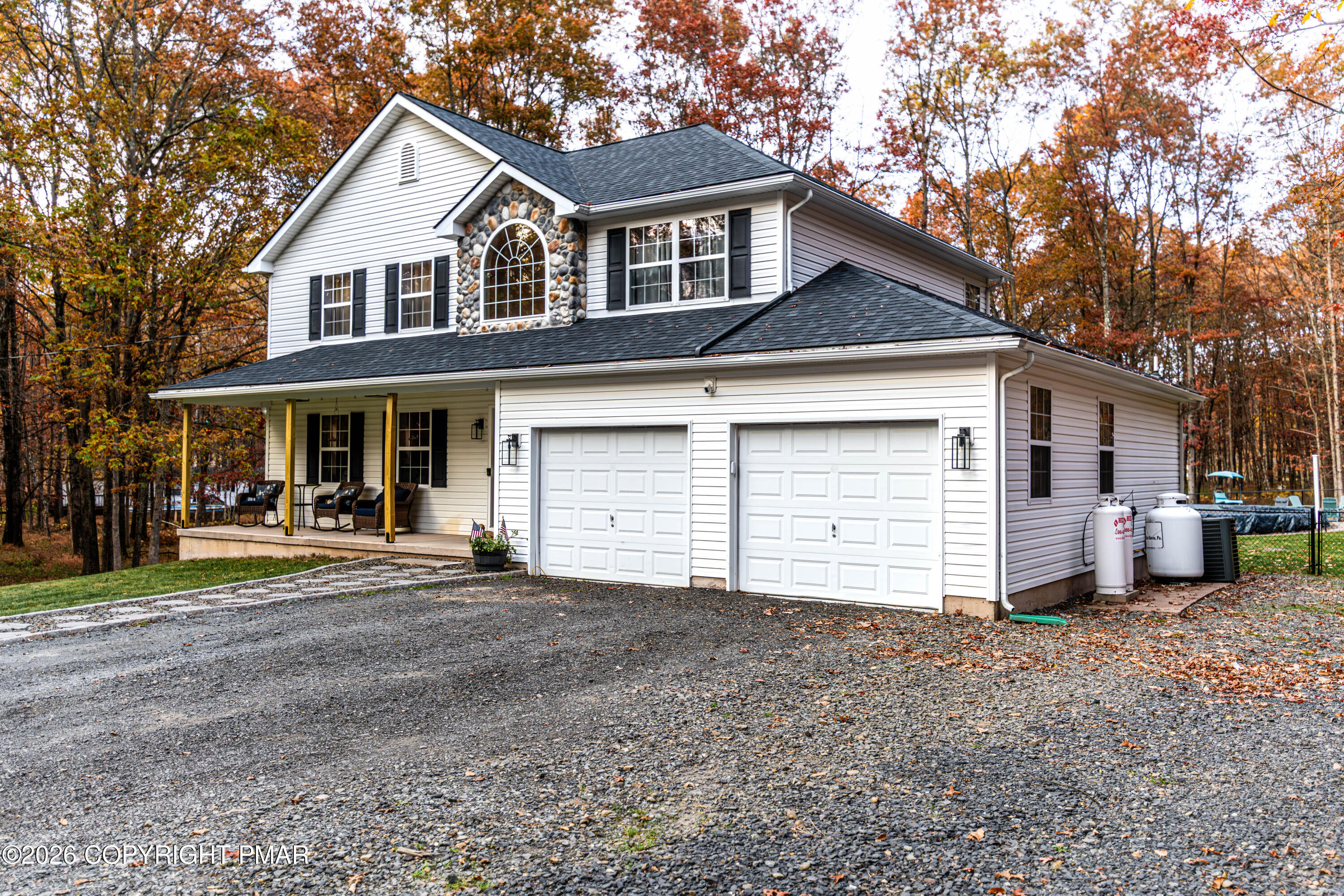 140 Alcott Lane Effort, PA 18330 - Photo 3 of 76 JSH_4012