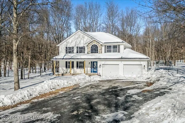 $649,900 | 140 Alcott Lane, Effort, PA 18330