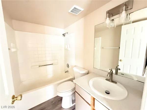 $1,035 | 4648 Krissylouise Way, Unit C, Las Vegas, NV 89121