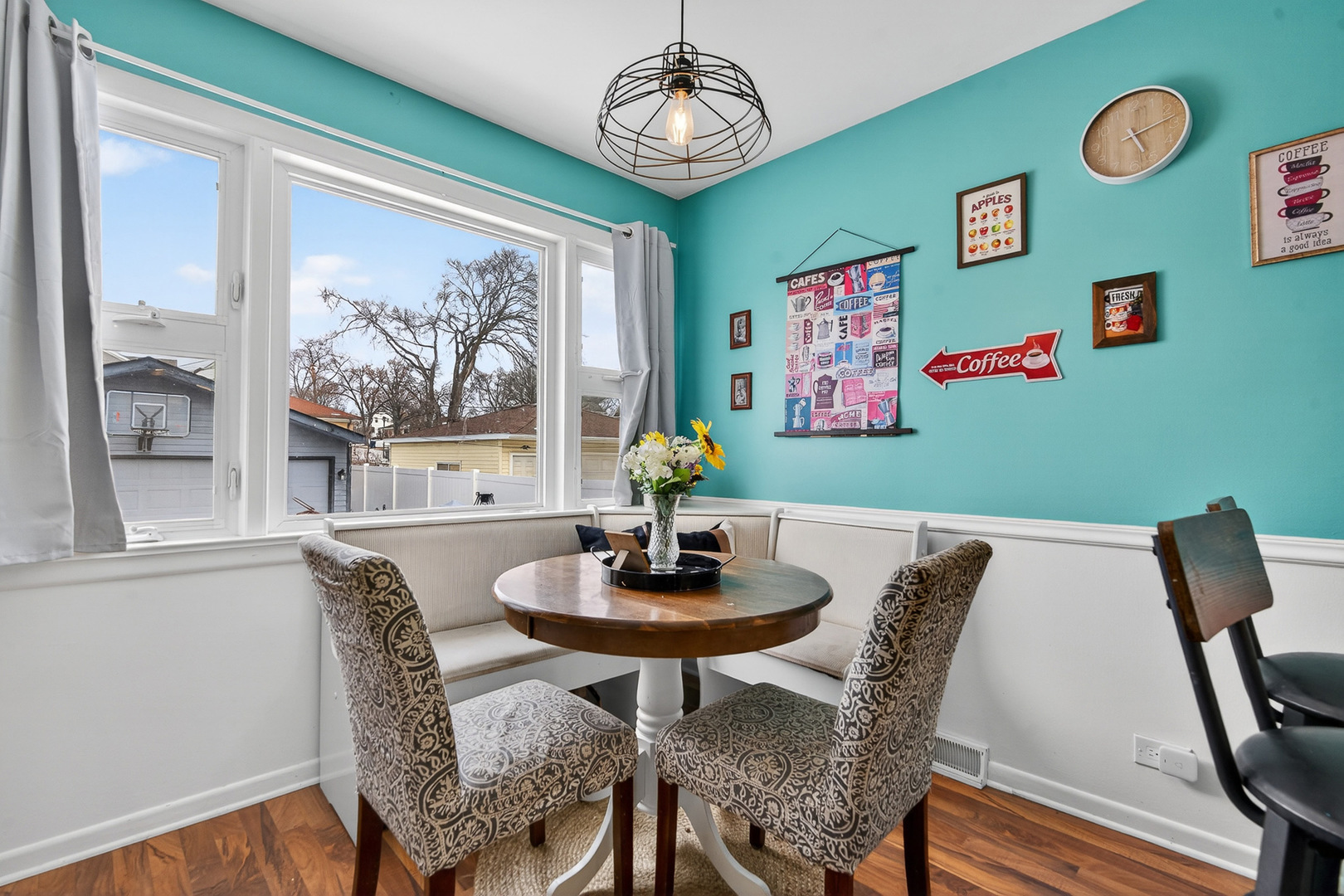 323 East Butterfield Road Elmhurst, IL 60126 - Photo 6 of 22