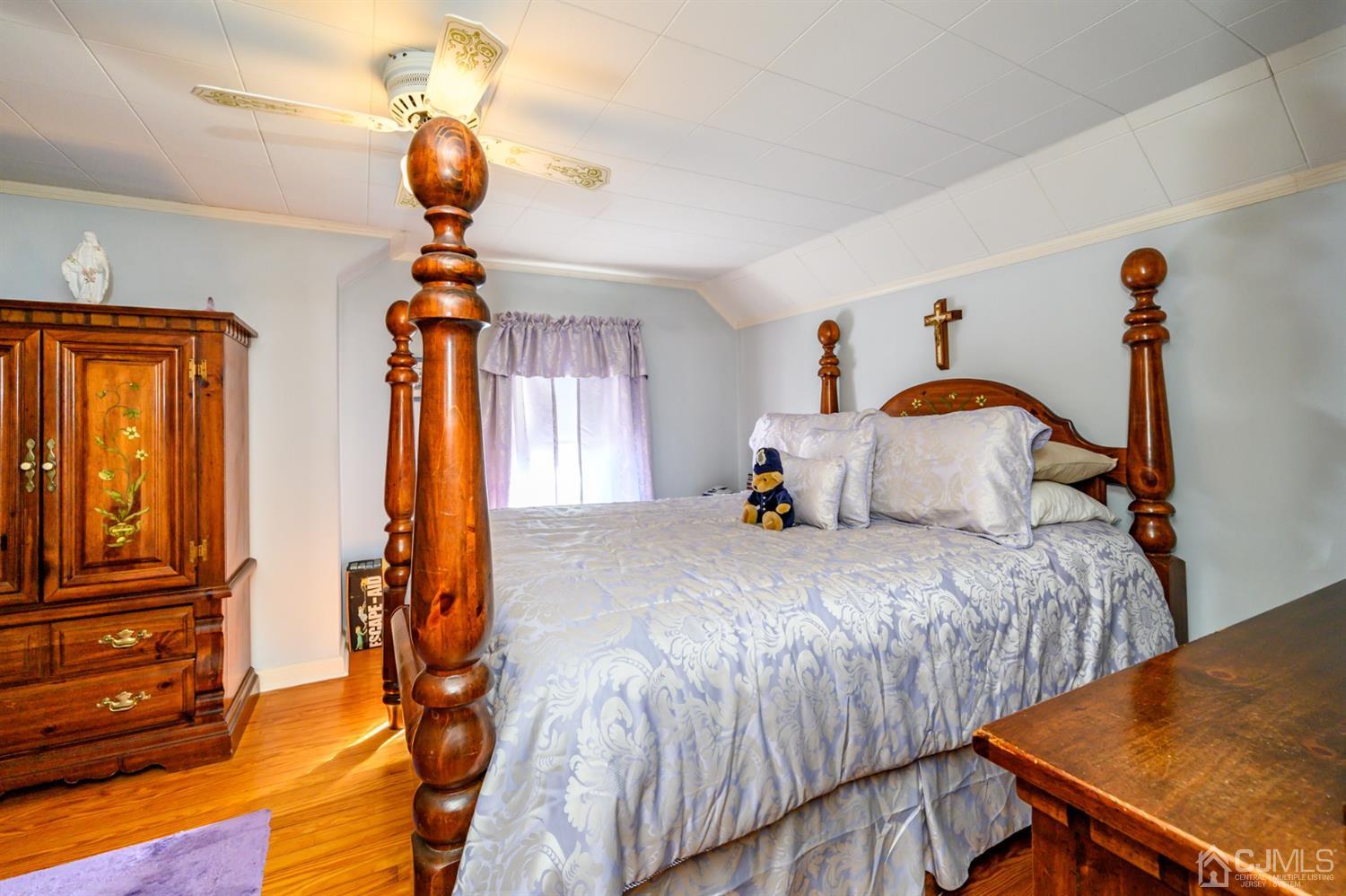 152 Georges Road Dayton, NJ 08810 - Photo 17 of 32 Gallery Image 17