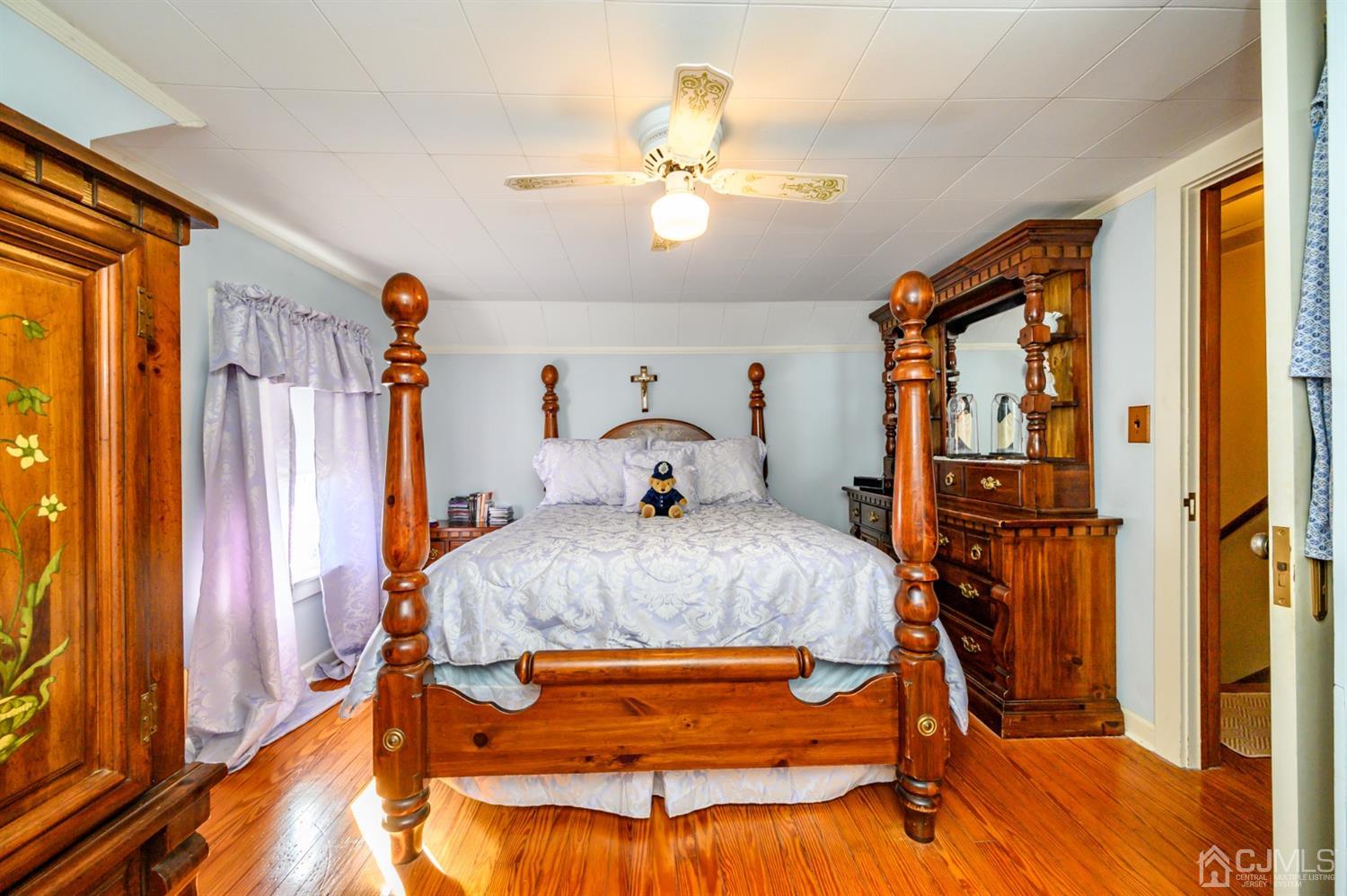 152 Georges Road Dayton, NJ 08810 - Photo 18 of 32 Gallery Image 18