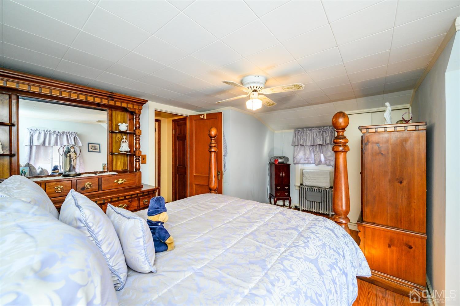 152 Georges Road Dayton, NJ 08810 - Photo 19 of 32 Gallery Image 19