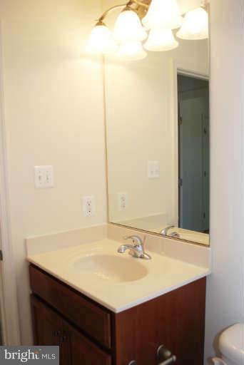 8439 Brock Bridge Road Laurel, MD 20724 - Photo 22 of 29 Bath