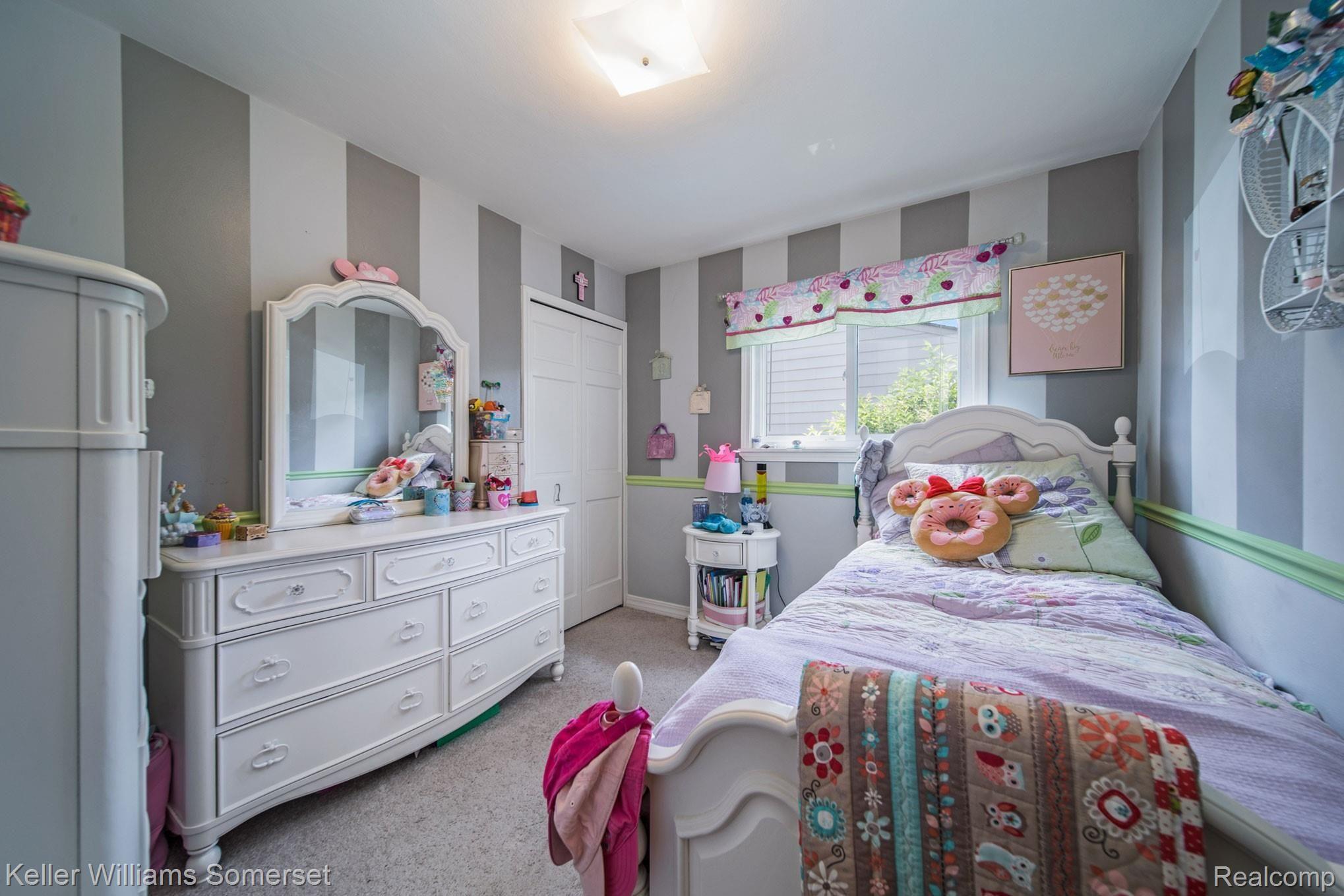 4003 Kent Road Royal Oak, MI 48073 - Photo 24 of 34 Secondary Bedroom
