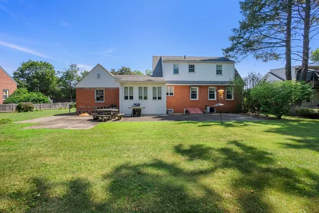 $379,900 | 354 Rowley Street, Agawam, MA 01001