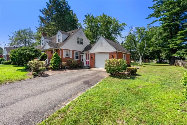 $379,900 | 354 Rowley Street, Agawam, MA 01001